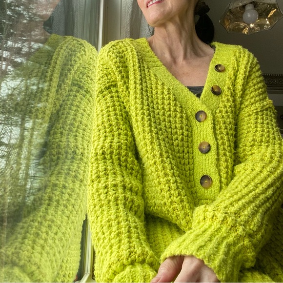 Free People sweater - Picture 6 of 15